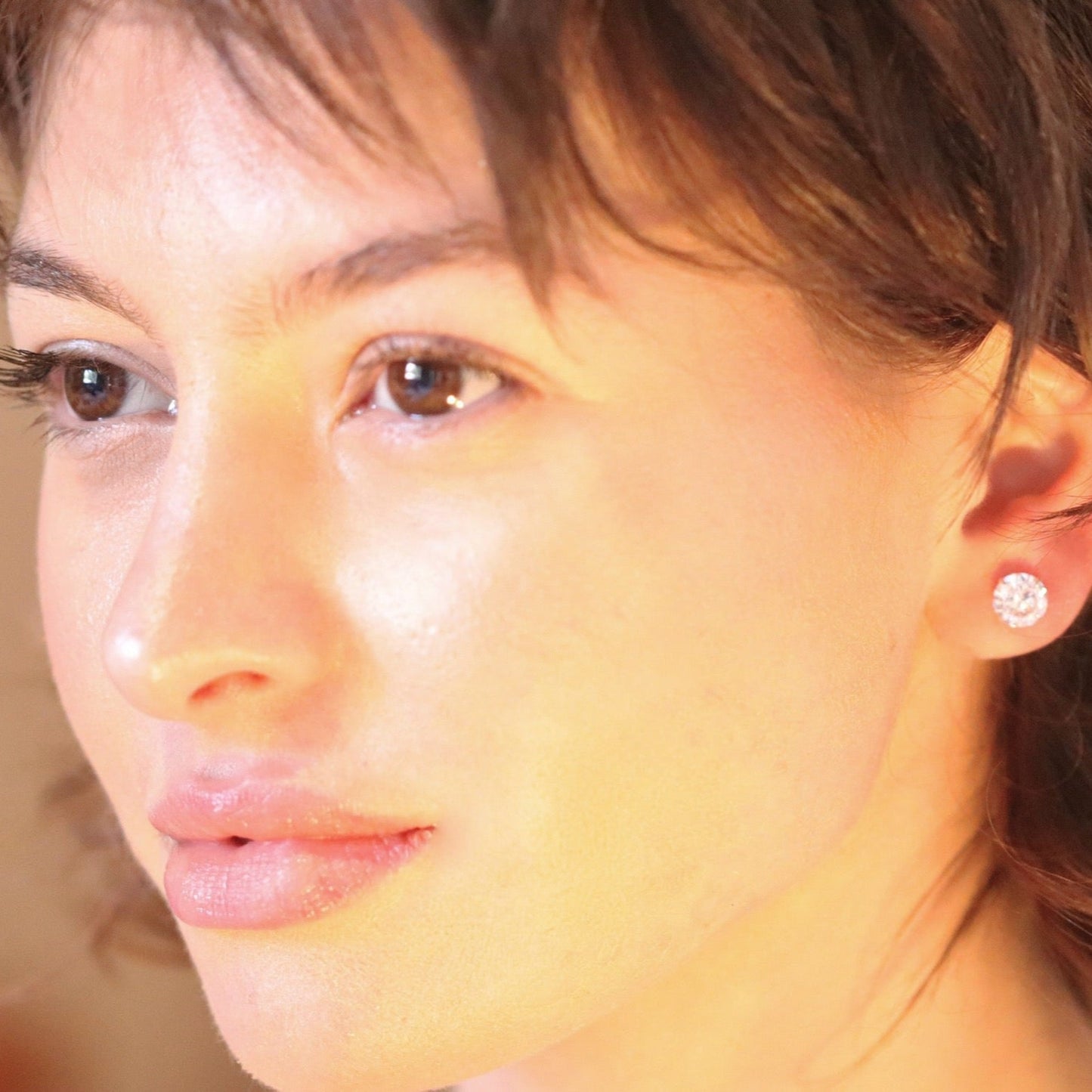 Brinco Ponto de Luz Zircônia