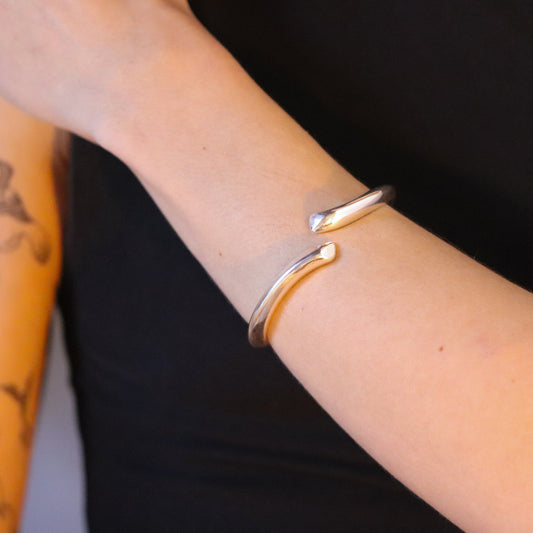 Bracelete Contour